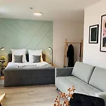 Amao Mantis - Design - Center Apartmán *