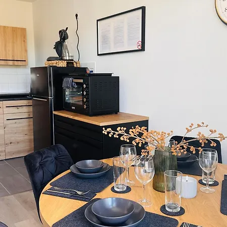 Amao Mantis - Design - Center - King-size Bed - Parking - Storchenturm - Bis 10 Pers 2whg *