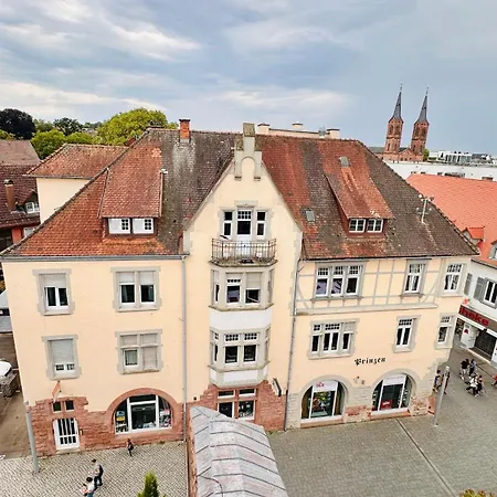 Amao-mantis - Center - Old Town Lahr (Baden-Wurttemberg)